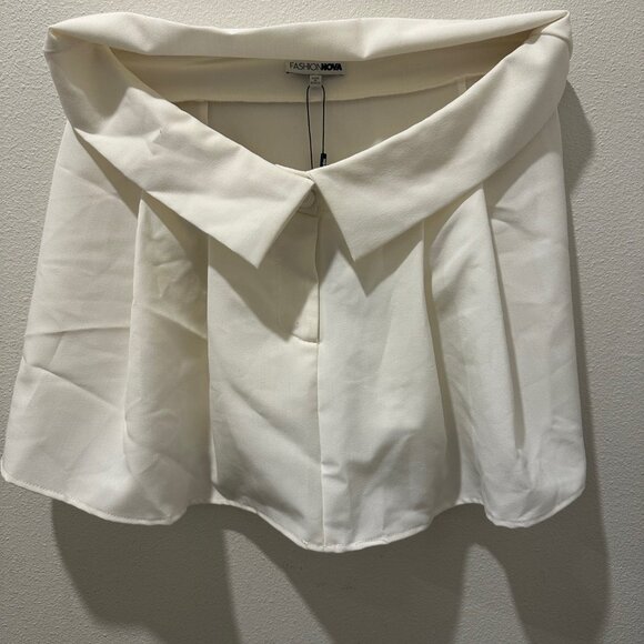 🎀Fashion Nova Mini Skirt - Ivory - Picture 5 of 5